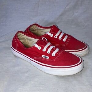 Vans unisex men’s size 6 / women’s 7 1/2 - 24 cms Classic Red Canvas Sneakers